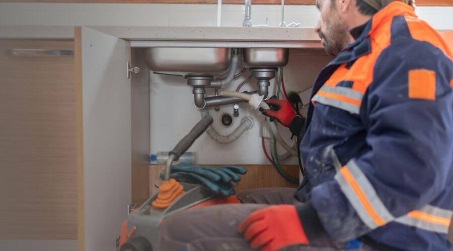 Expert burst pipe repair services in Bellville, TX